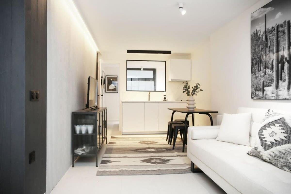 Logement Ideal En Famille - Porte Du Marais - 6P - Flat-Guest باريس المظهر الخارجي الصورة